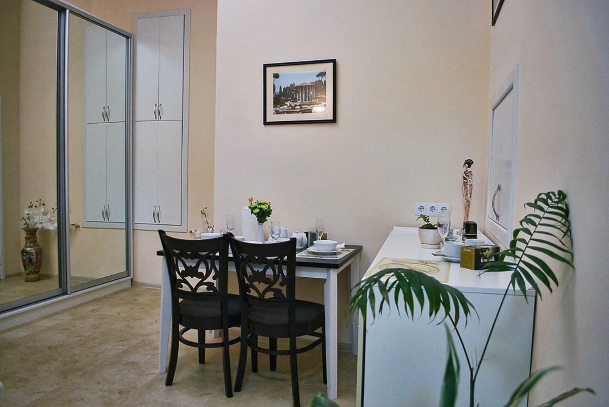 אודסה Classic Apartment On Zhukovskoho מראה חיצוני תמונה